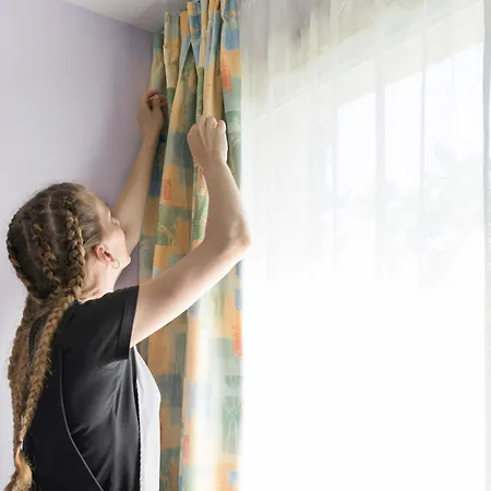 Hotel The Originals City, Est