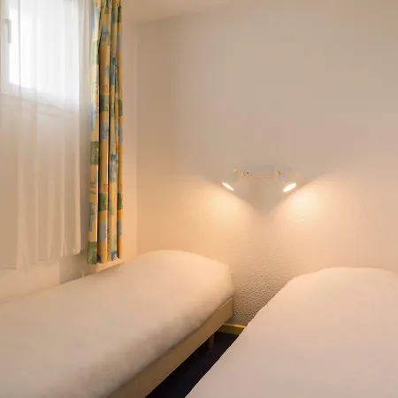 The Originals City, Est Hotel 3*