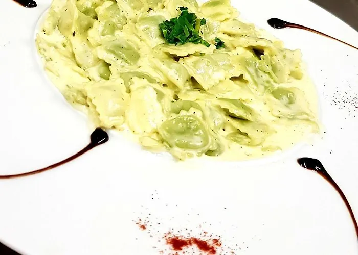 The Originals City, Est 3*