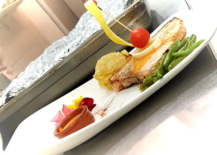 The Originals City, Est Βαλένς