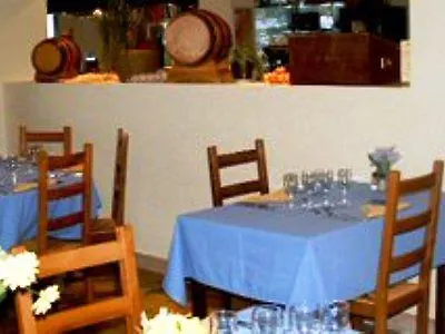 The Originals City, Est Βαλένς