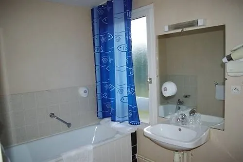 The Originals City, Est Ξενοδοχείο