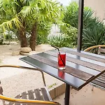 The Originals City, Est Hotel 3*
