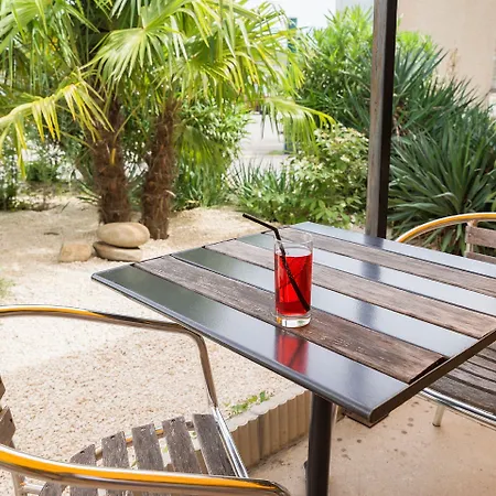 The Originals City, Est Hotel 3*
