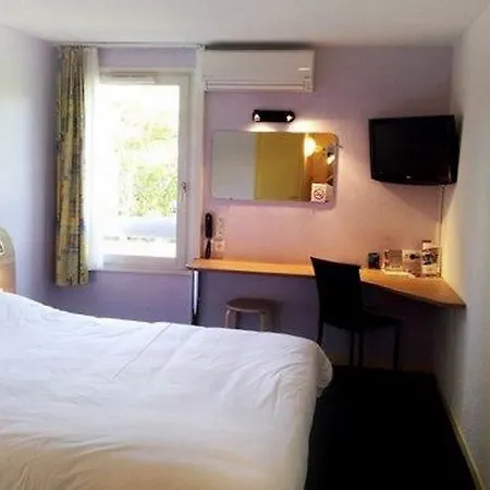 The Originals City, Est