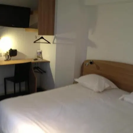 Hotel The Originals City, Est 3*