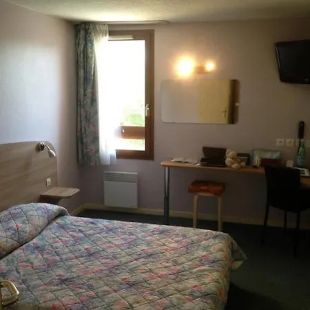 Hotel The Originals City, Est 3*