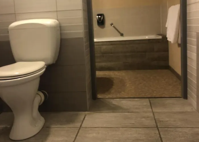 The Originals City, Est