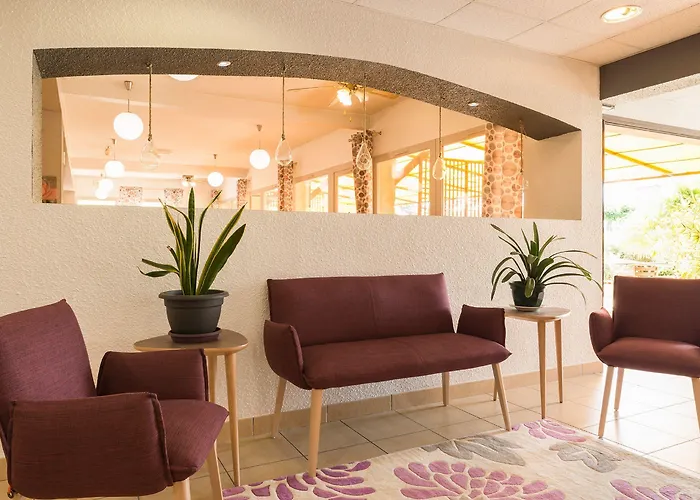 The Originals City, Est 3*