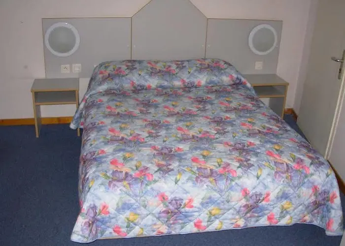 酒店 The Originals City, Est 3*